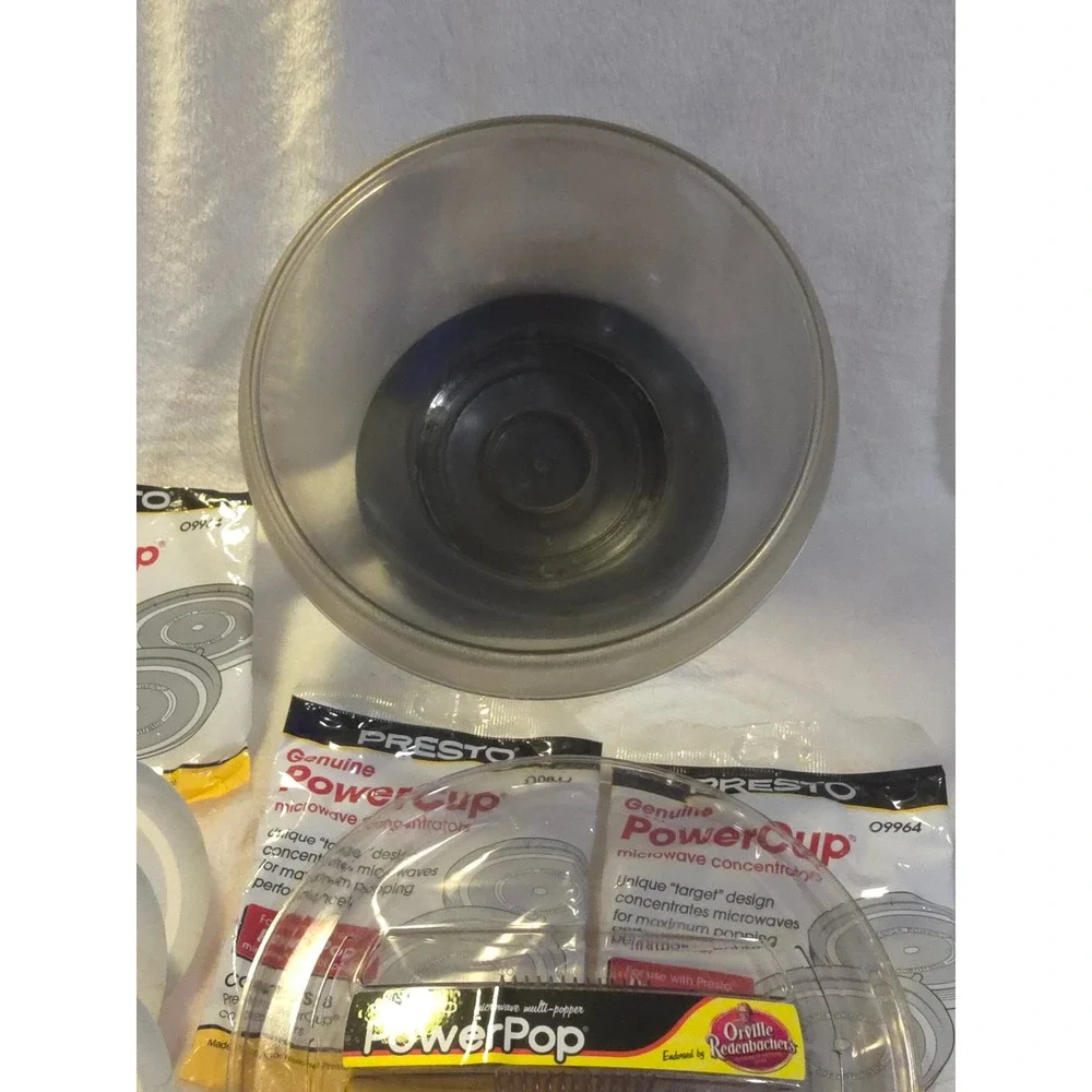 Presto PowerPop Microwave Popcorn Popper Bowl 04830 with 10 PowerCup Filters EUC